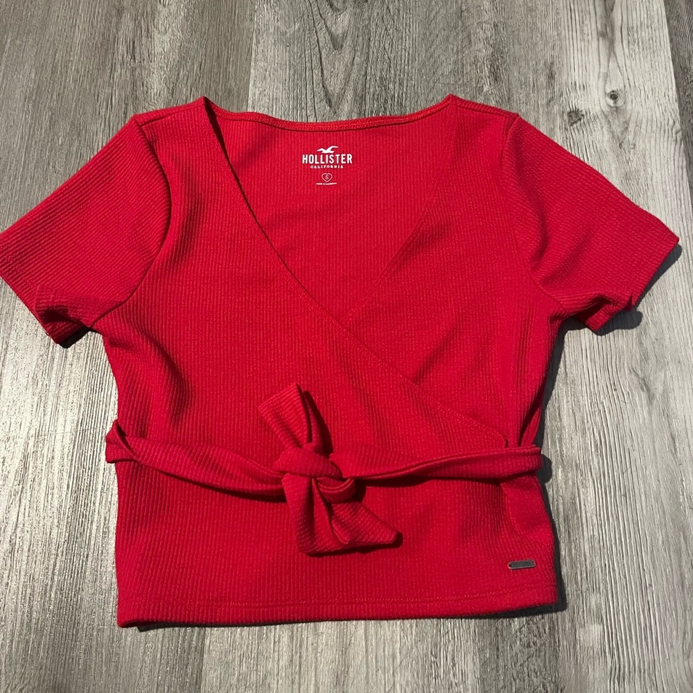 Red Hollister Top